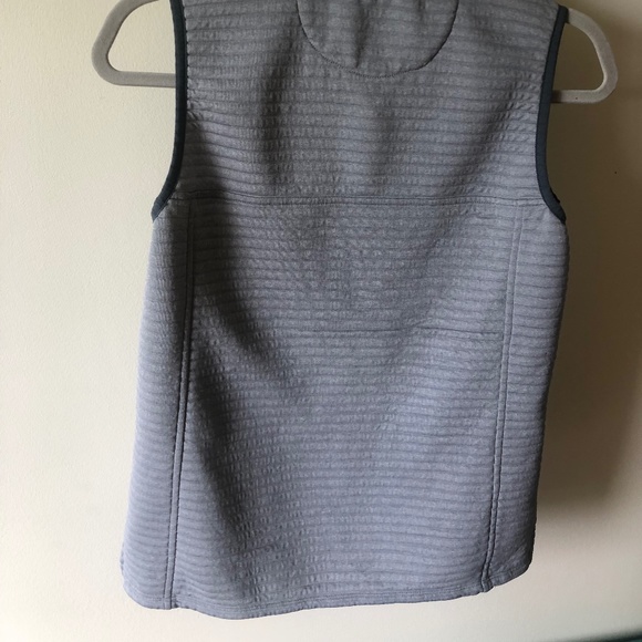 L.L Bean Lightweight Vest - Picture 6 of 8
